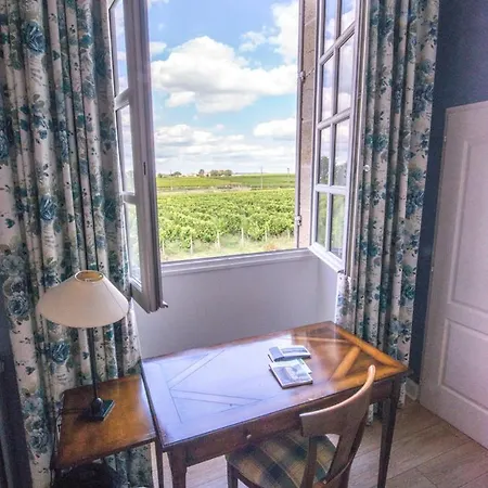 Oda ve Kahvaltı Les D'arche, Chateau D'arche, Grand Cru Classe De 4*